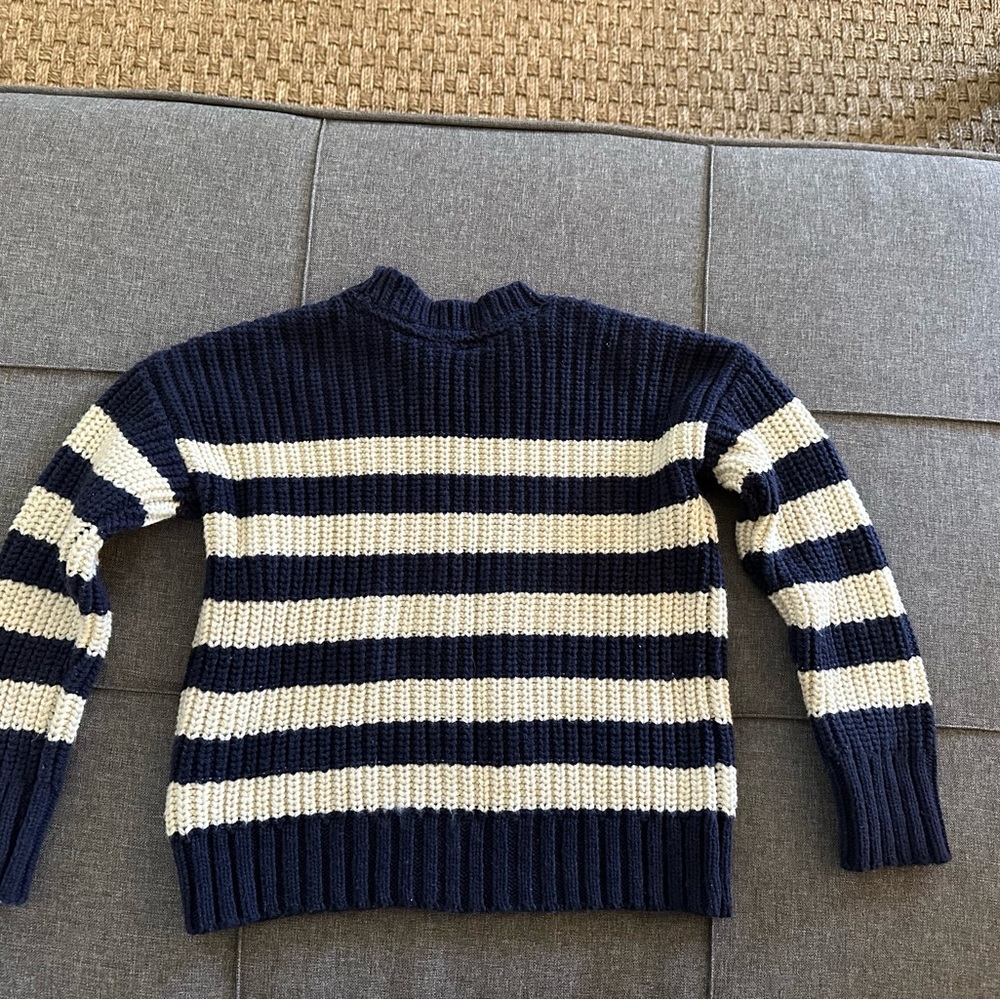 Gap kids small size 6-7